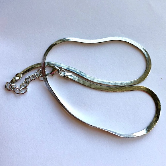 Herringbone Chain Necklace - Picture 3 of 4